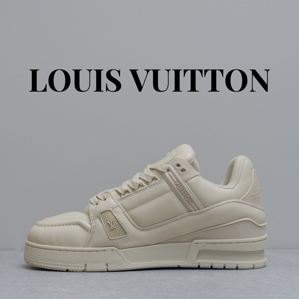 Louis Vuitton Sneaker #5177