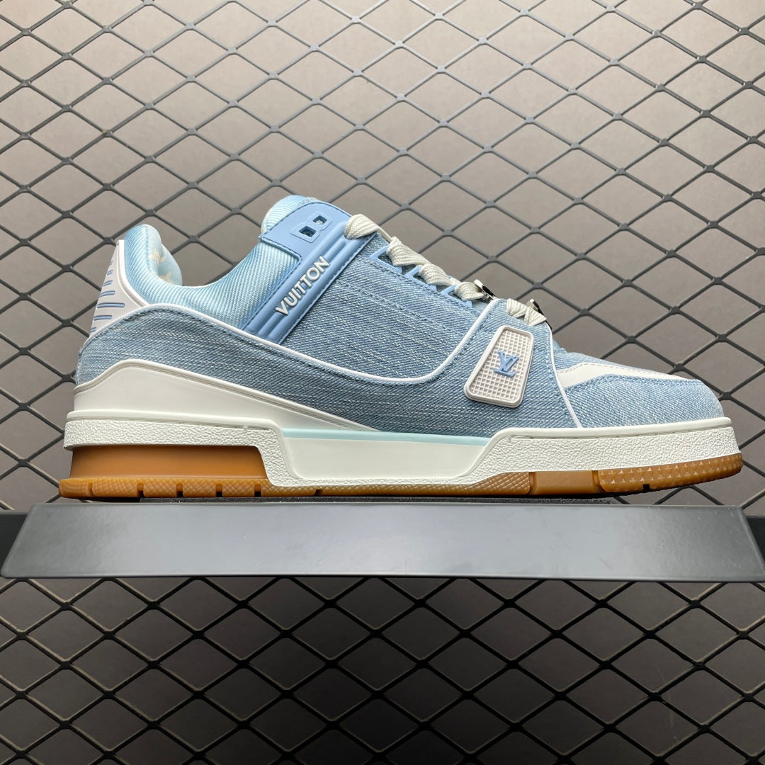 Louis Vuitton Sneaker #5226