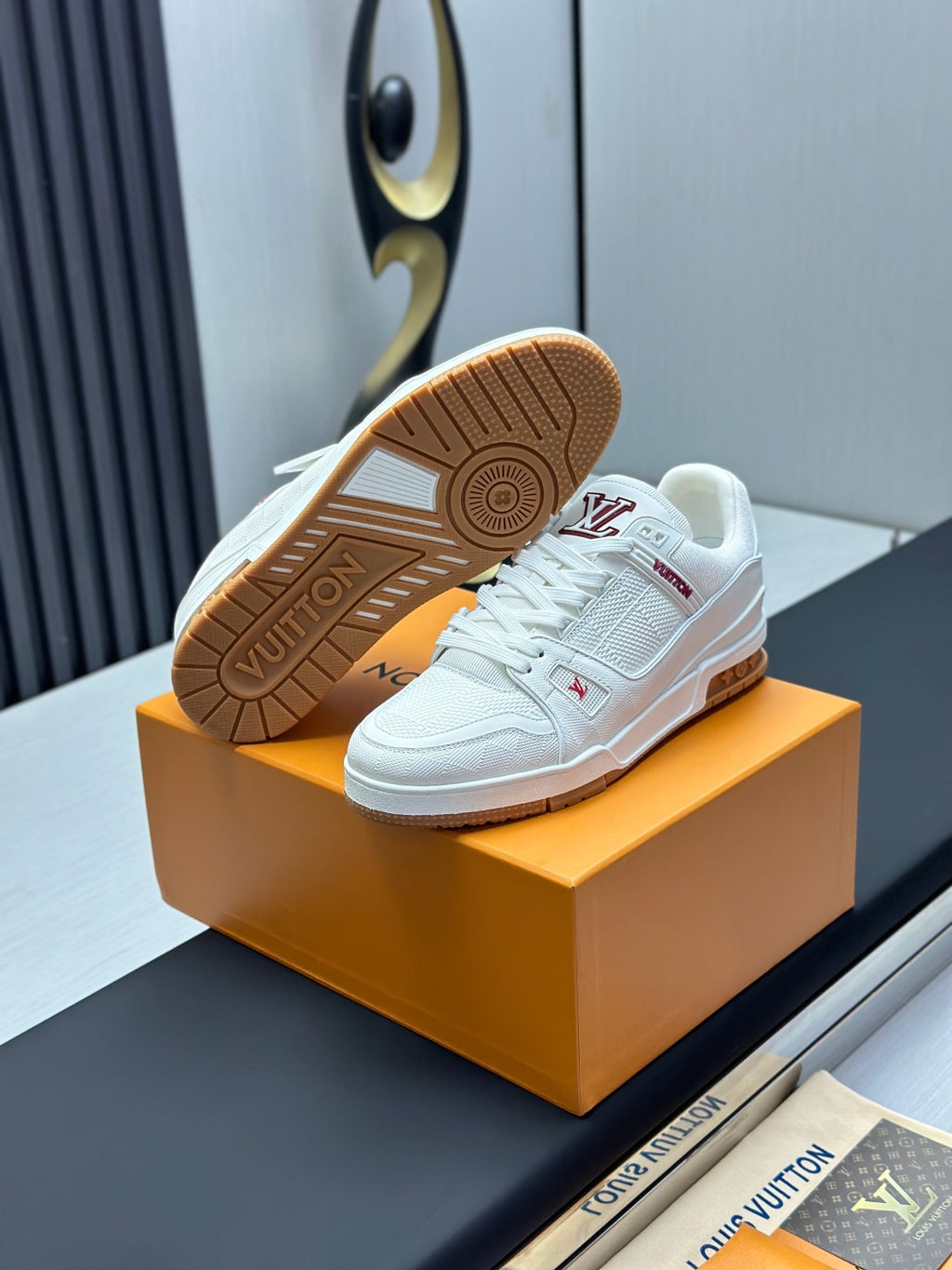 Louis Vuitton Sneaker #5224