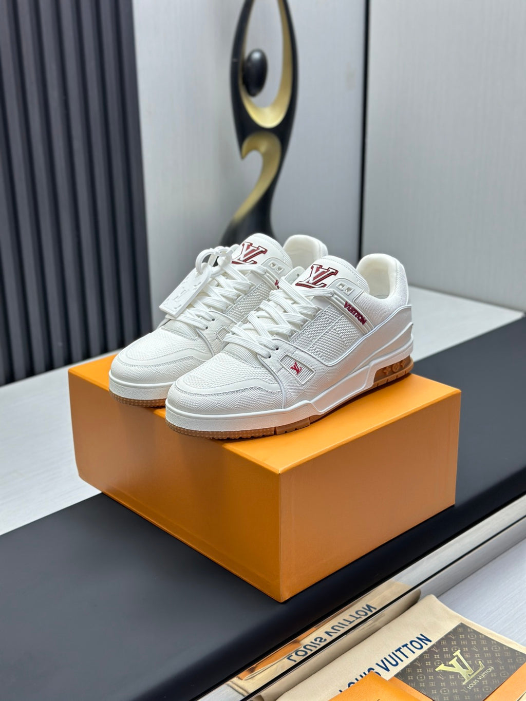 Louis Vuitton Sneaker #5224