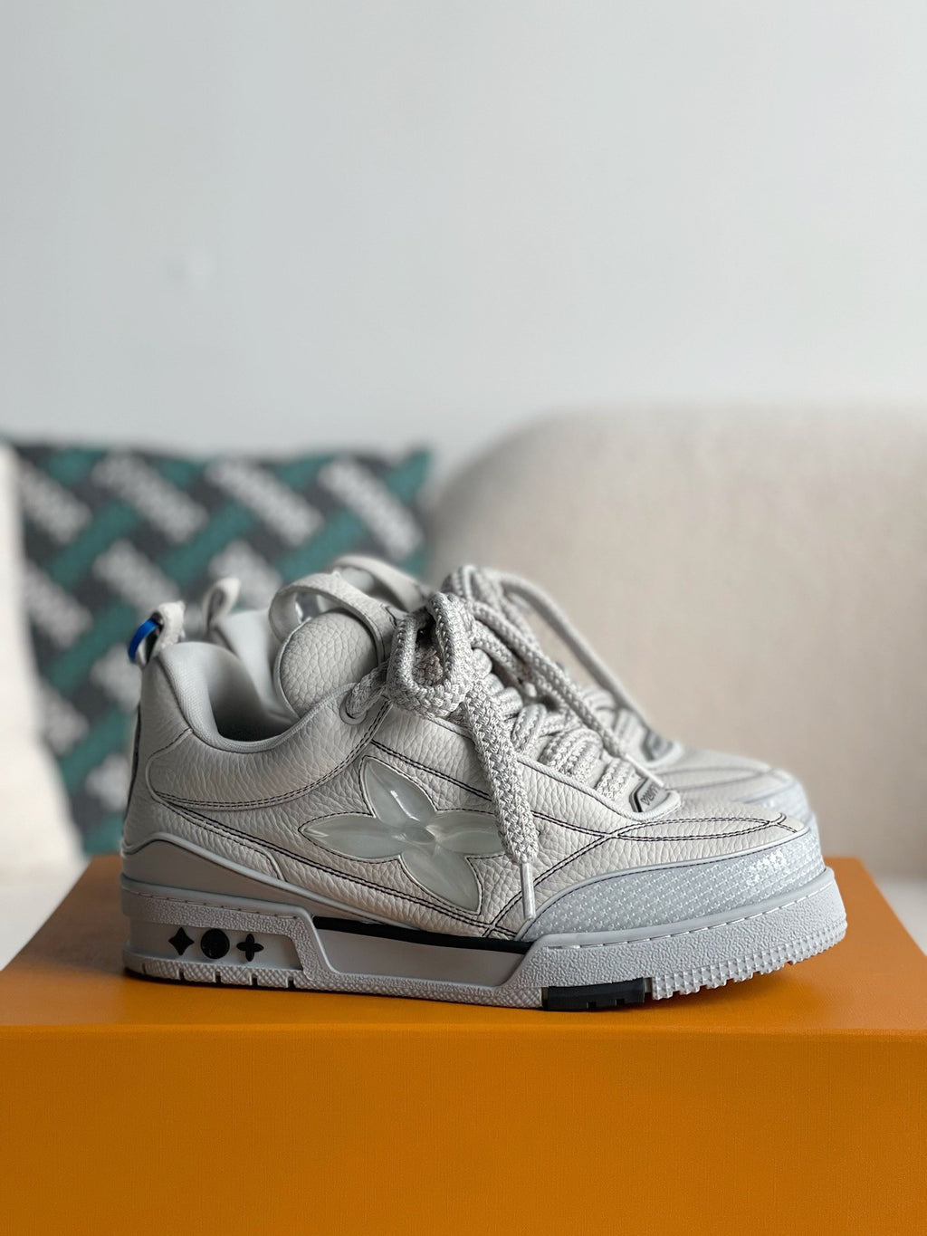 Louis Vuitton Sneaker #5154