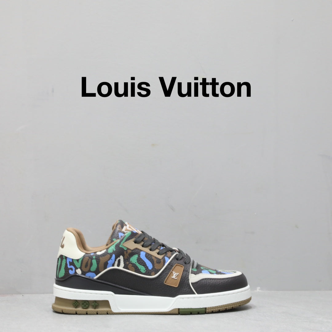 Louis Vuitton Sneaker #5169