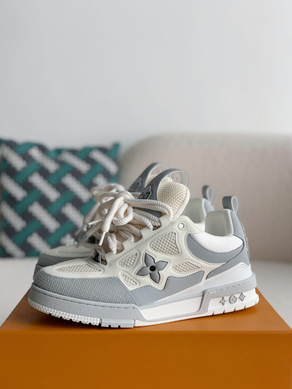 Louis Vuitton Sneaker #5273