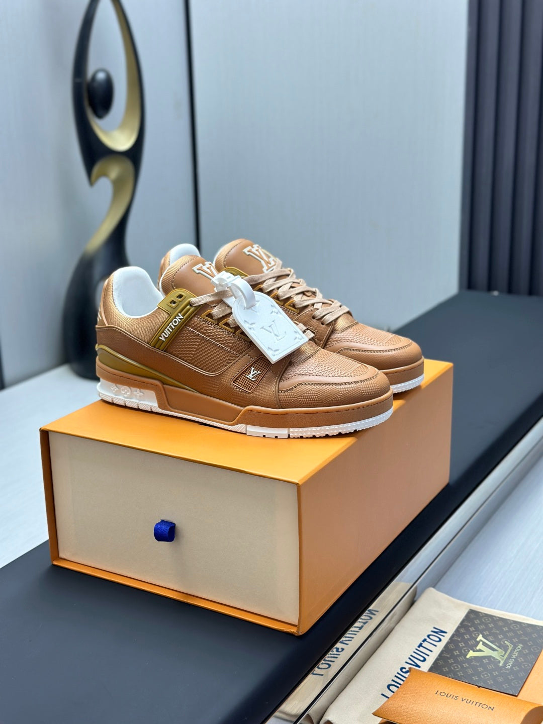 Louis Vuitton Sneaker #5225