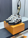 Louis Vuitton Sneaker #5250