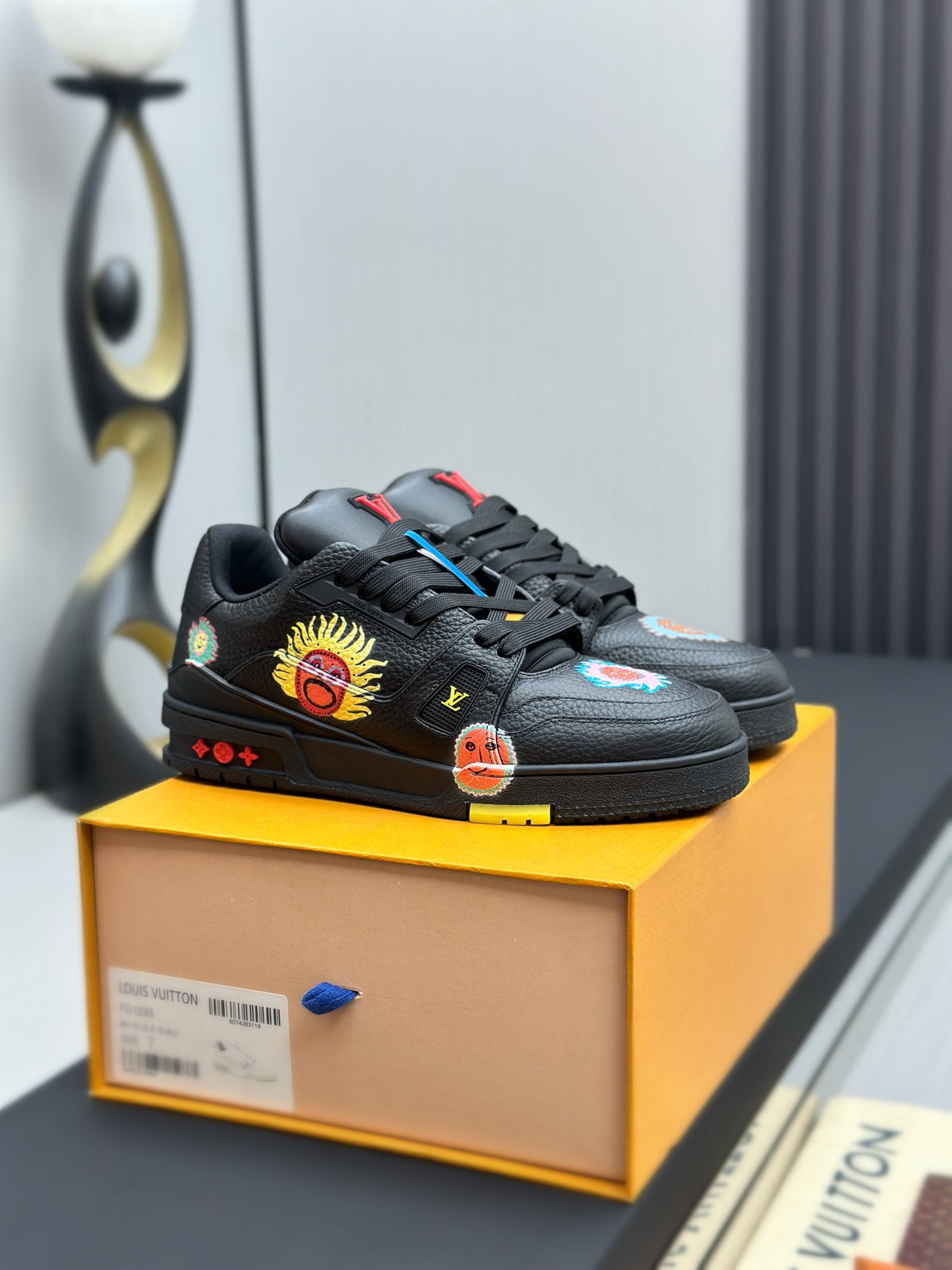Louis Vuitton Sneaker #5244