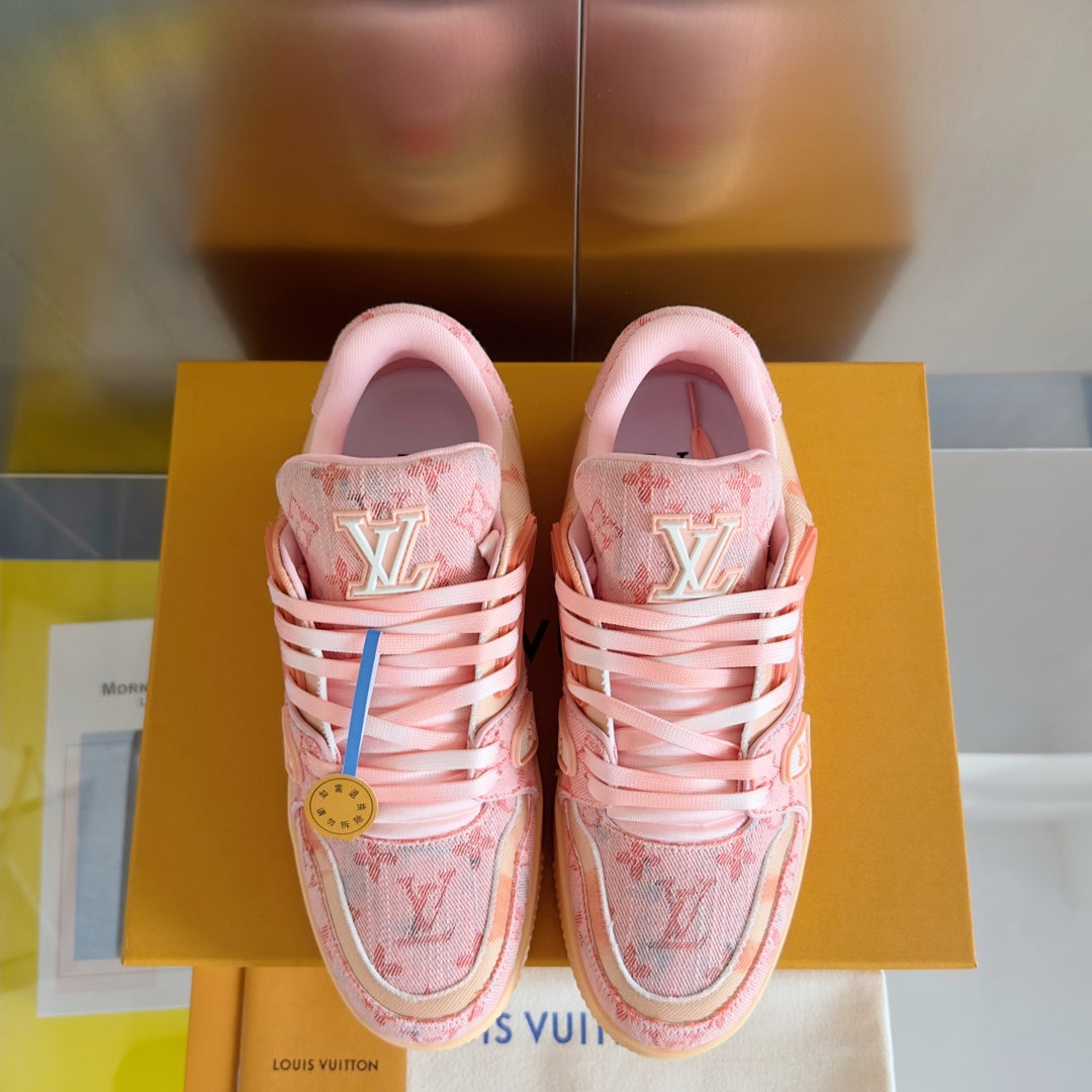 Louis Vuitton Sneaker #5219