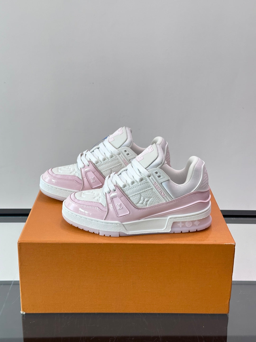 Louis Vuitton Sneaker #5041 - vista 2