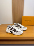 Louis Vuitton Sneaker #5070