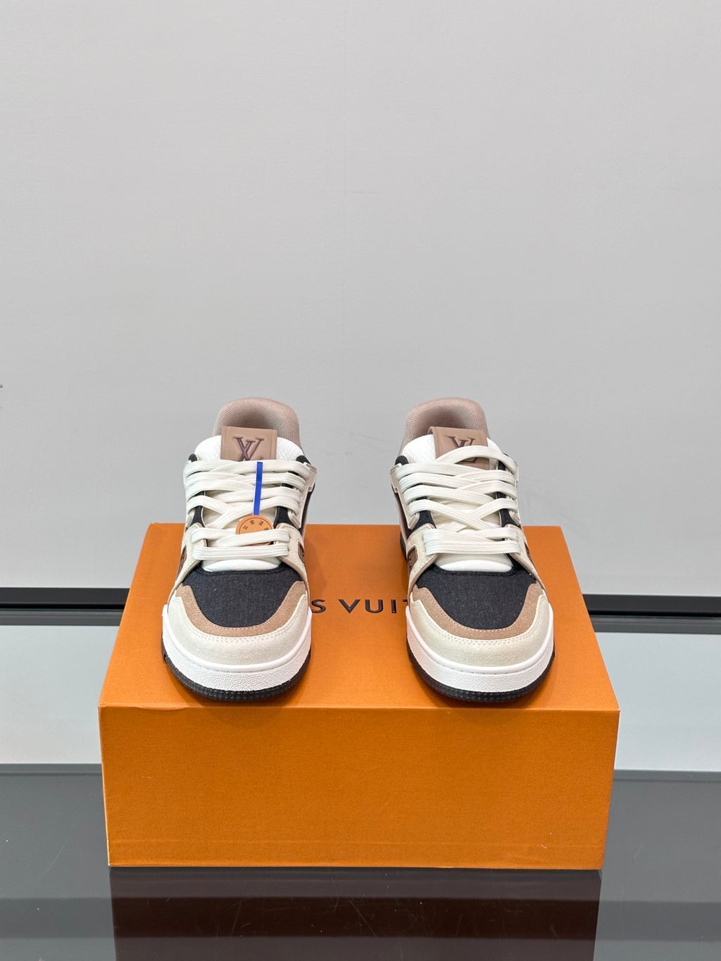 Louis Vuitton Sneaker #5126 - vista 2