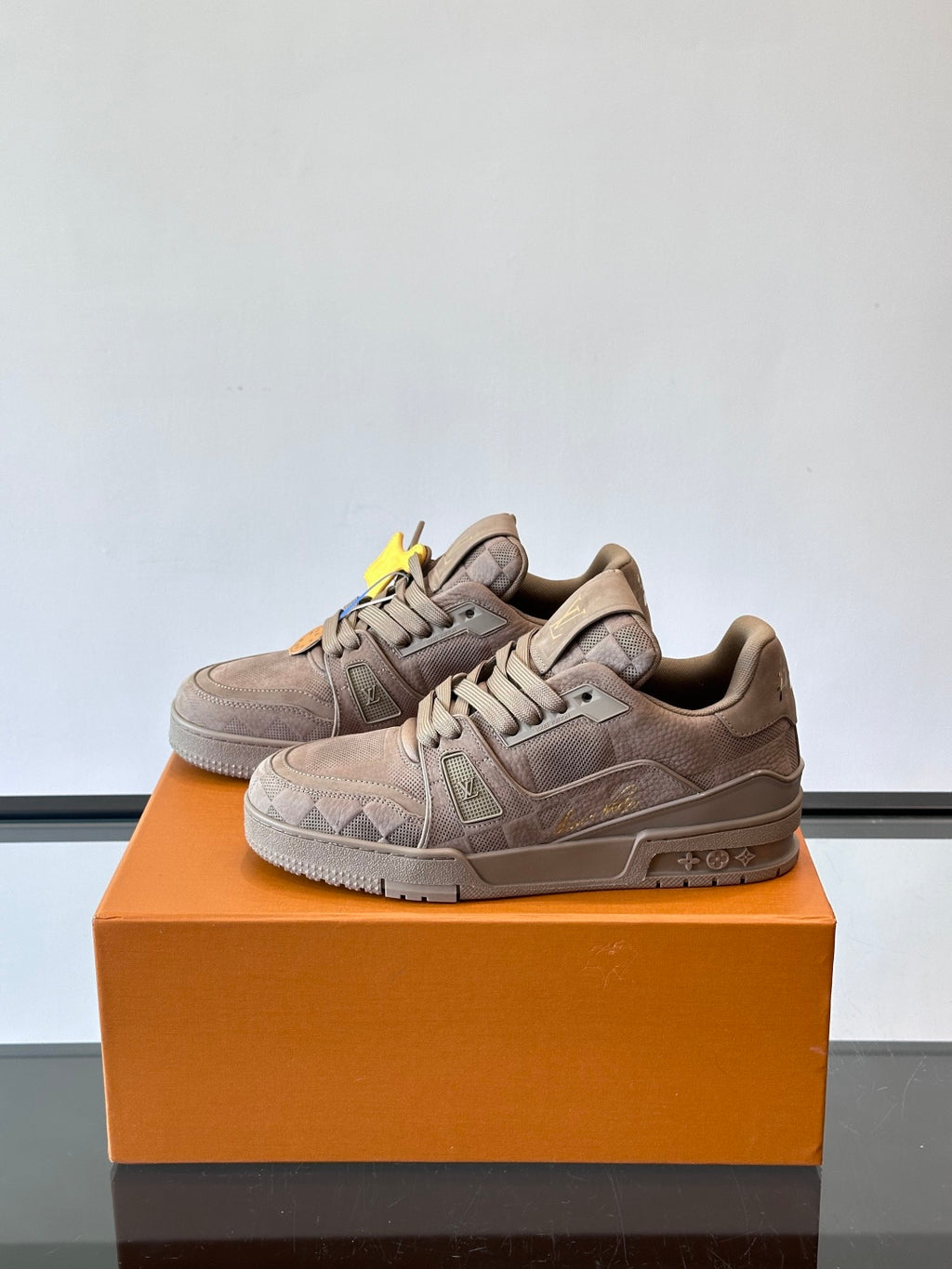 Louis Vuitton Sneaker #5006 - vista 3