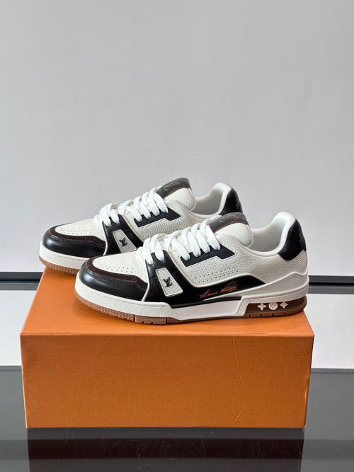 Louis Vuitton Sneaker #5014 - vista 2